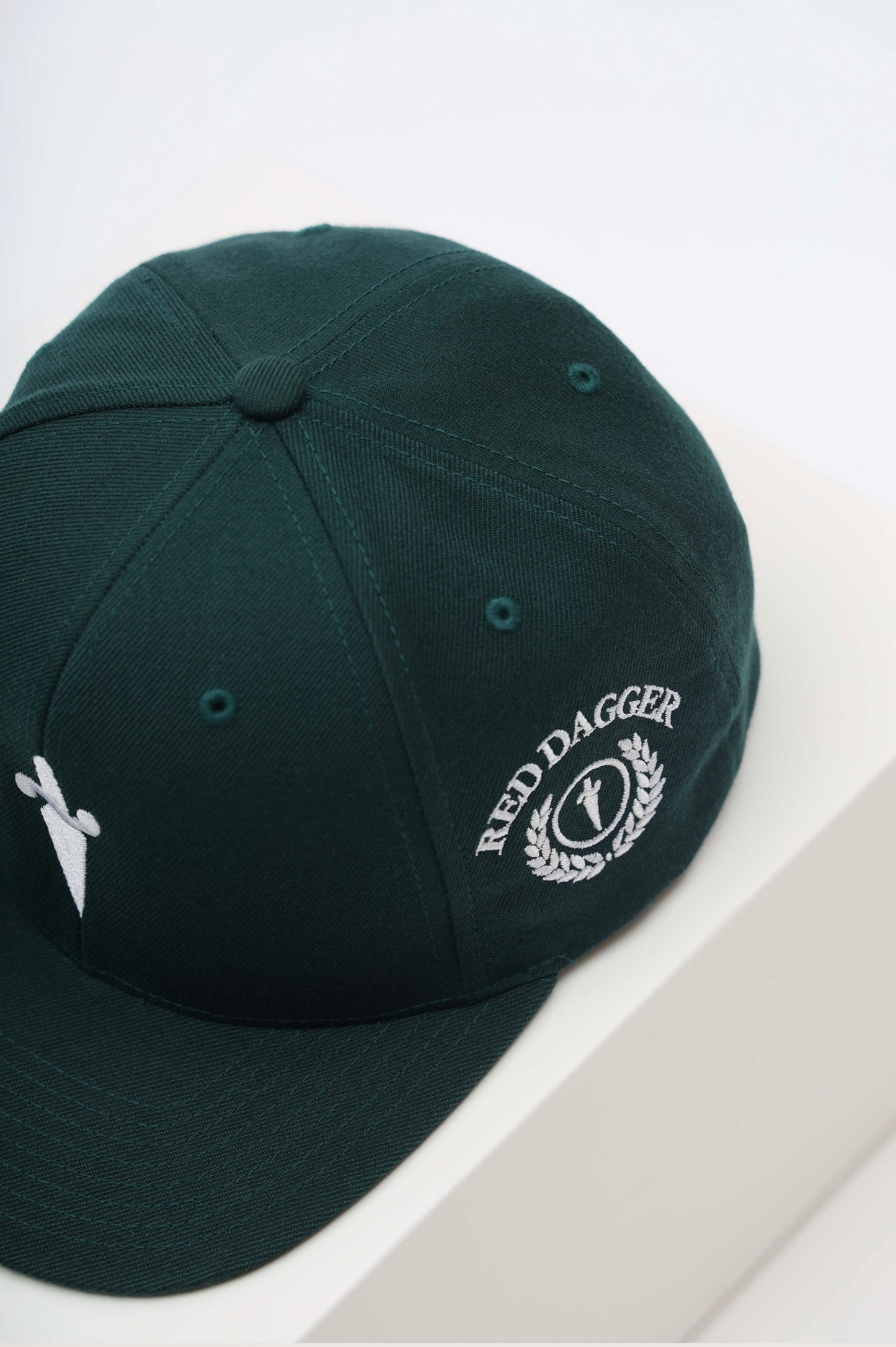 SPRUCE (GREEN) SOLO DAGGER HAT